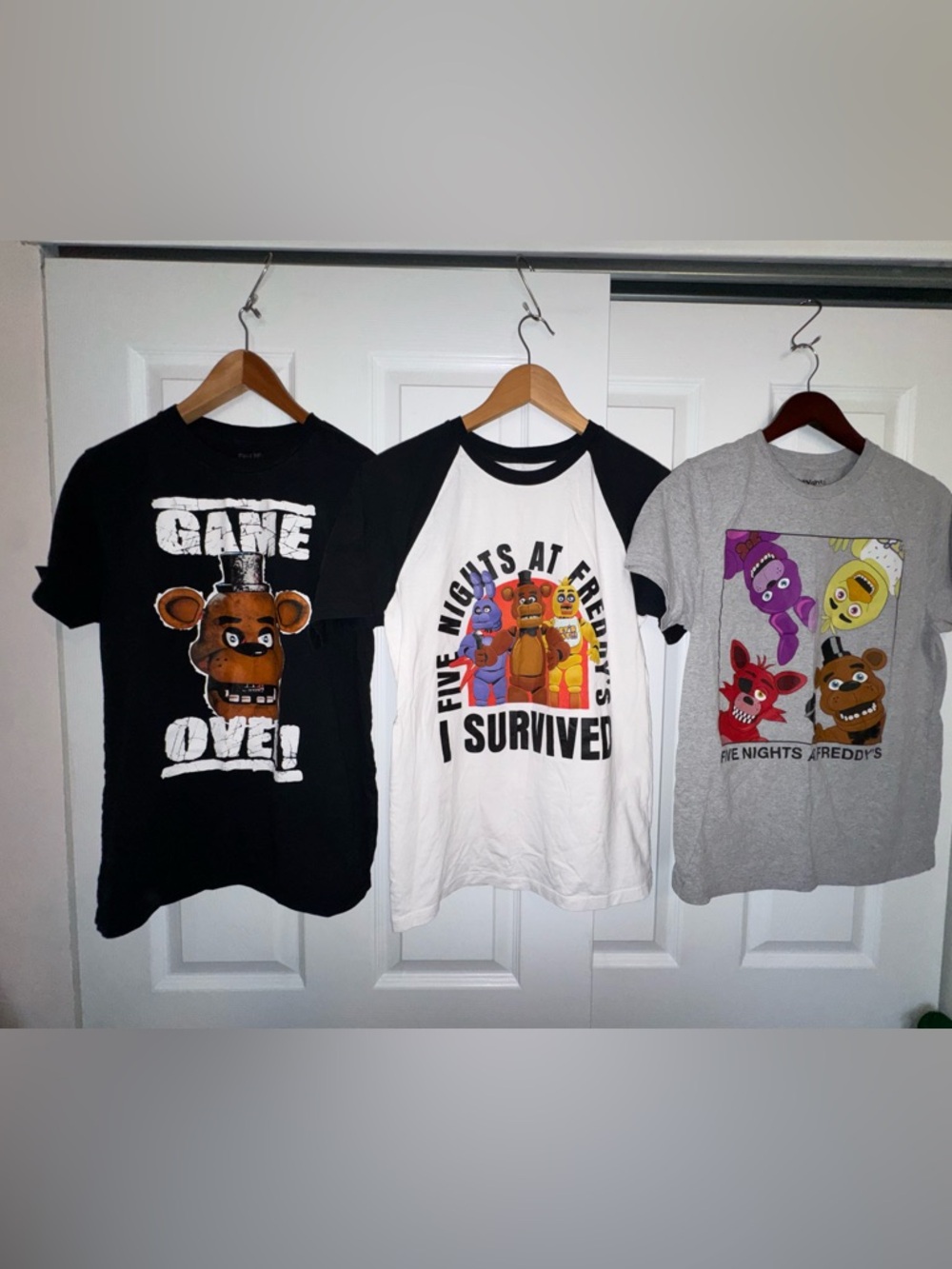Five Nights at Freddy’s Shirt Bundle Boys XXL 18/20 FNAF Freddy Graphic Lot